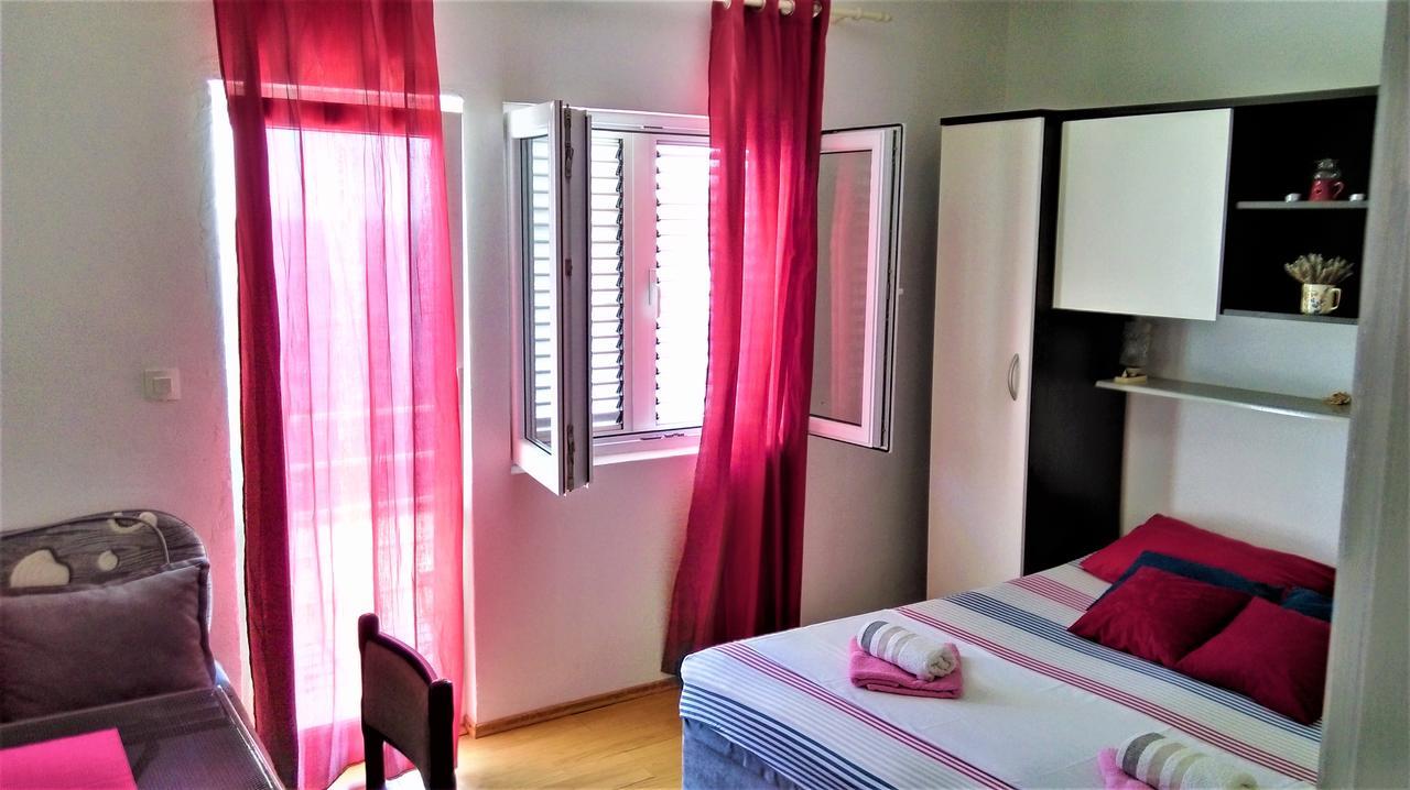 Apartment Vesna 밀나 외부 사진