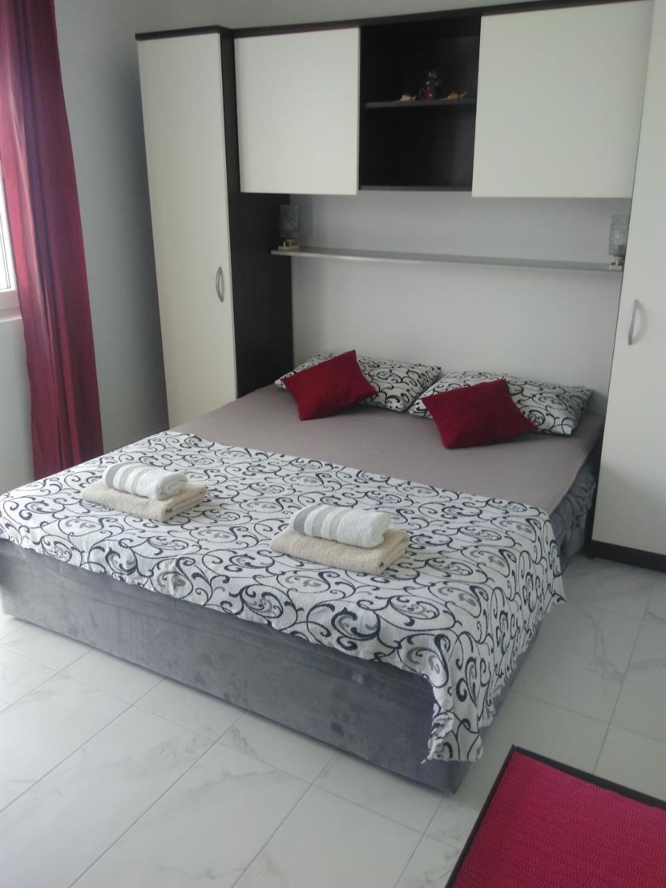 Apartment Vesna 밀나 객실 사진